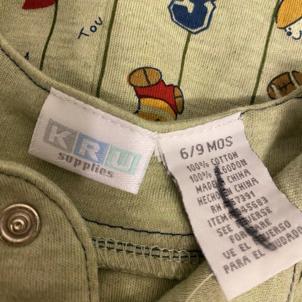 VTG KIDS R US Boys Infant 6/9M One Piece Jumpsuit Bears Football Sports New - Picture 2 of 6